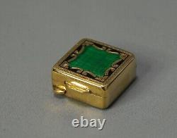 19c. Imperial Russian 84 Gild Silver Green Black Guilloche Enamel Lid Pills Box