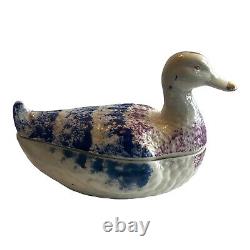 Antique Imperial Russian M S Kuznetsov Porcelain Duck Box