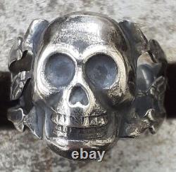 Imperial Russian Silver MEMENTO MORI SKULL RING with Snakes Maker A? C 19th C