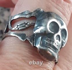 Imperial Russian Silver MEMENTO MORI SKULL RING with Snakes Maker A? C 19th C